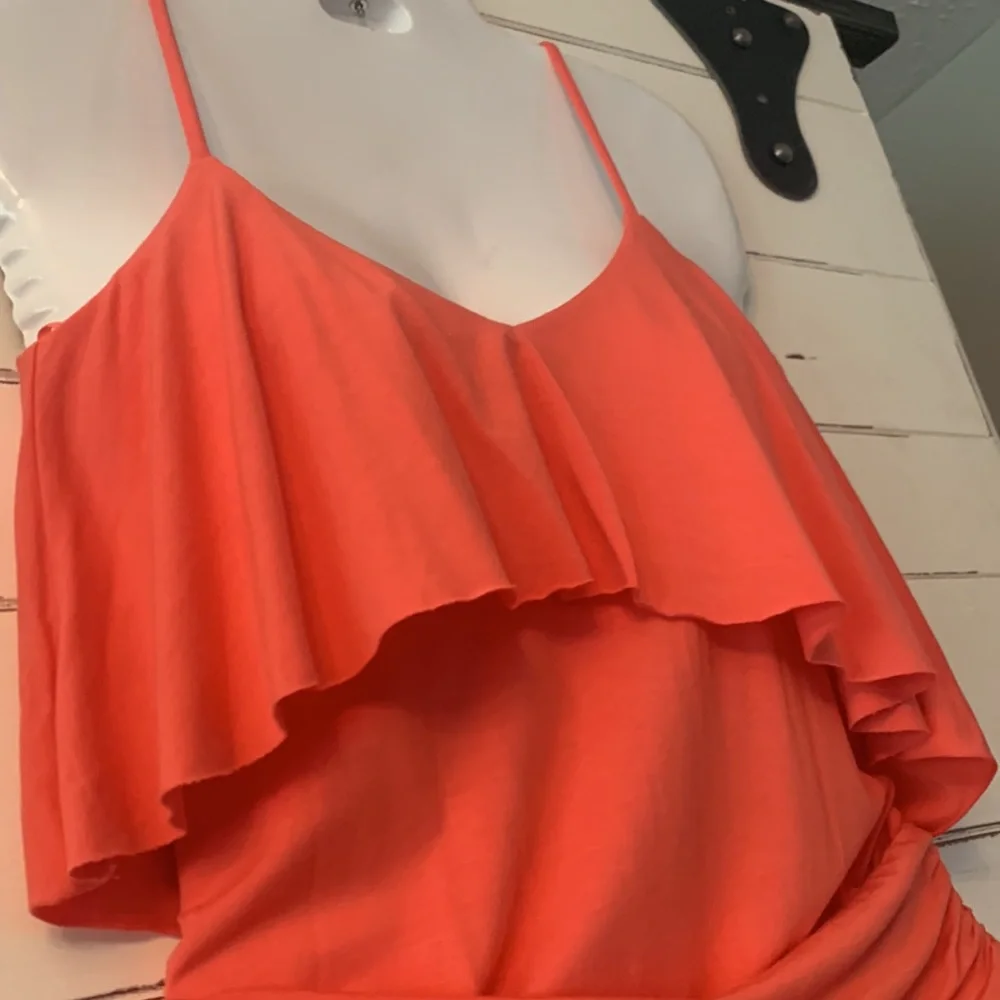 Tart Romper - Size XS - New - color is Coral - Picture 3 of 5